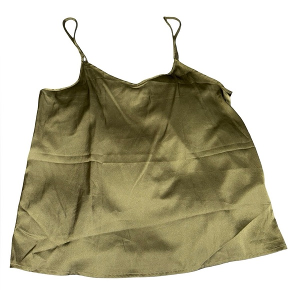 Ekouaer Tops - NWT Ekouaer Olive Satin Camisole Tank Top Size M Adjustable Straps